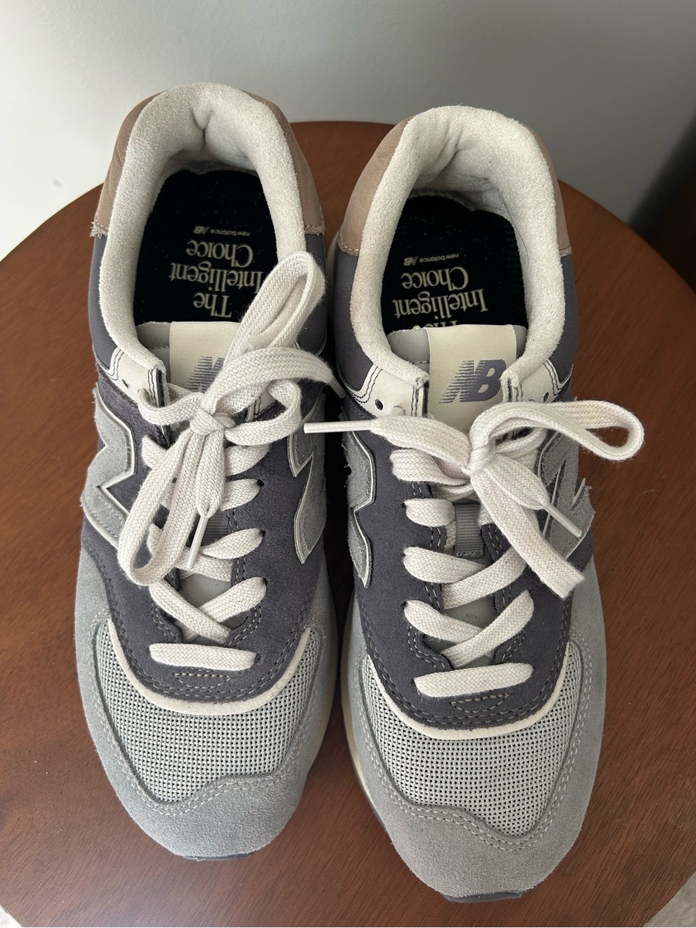 New Balance 574 Legacy in Grey - Size 8M 9.5W - Picture 3 of 6